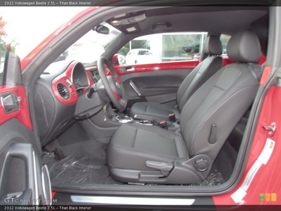 Titan Black Interior Photo for the 2012 Volkswagen Beetle 2.5L #55028262