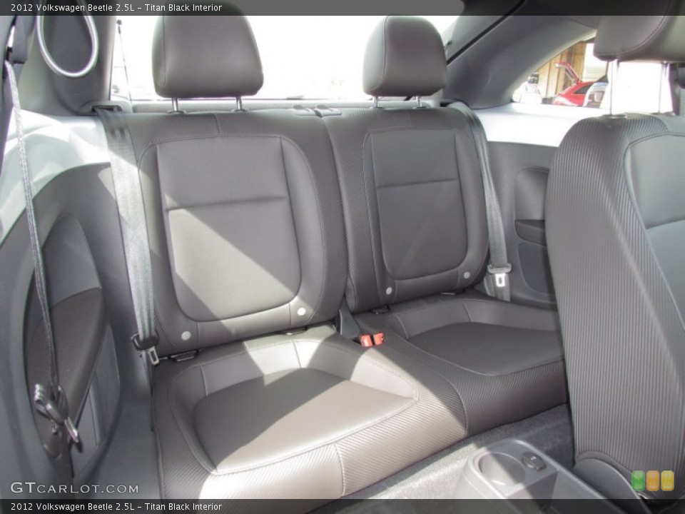 Titan Black Interior Photo for the 2012 Volkswagen Beetle 2.5L #55028385