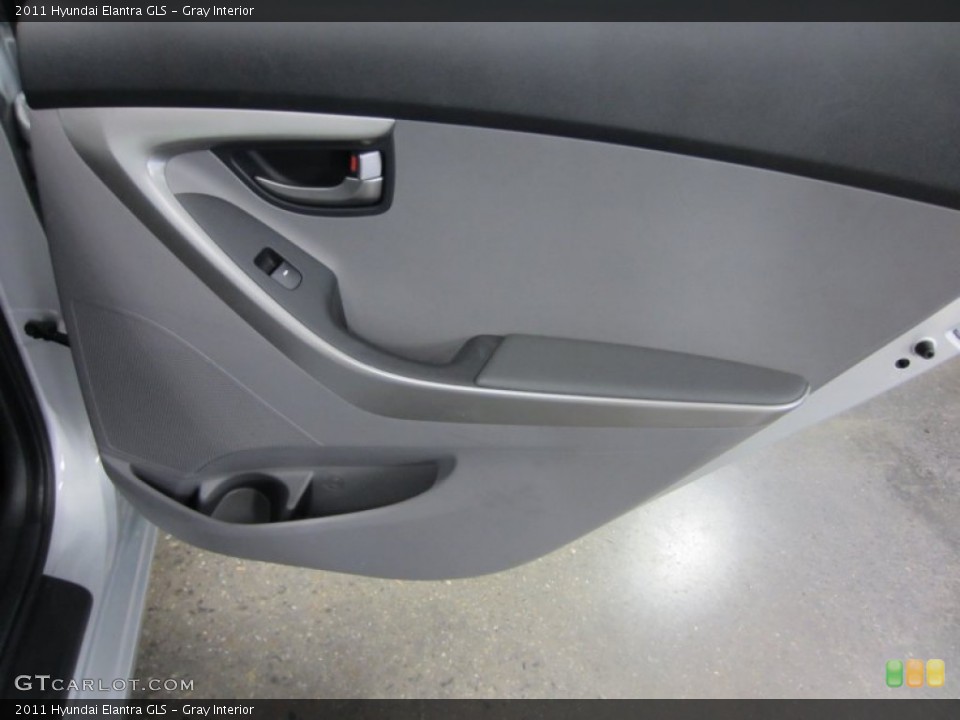 Gray Interior Door Panel for the 2011 Hyundai Elantra GLS #55036776