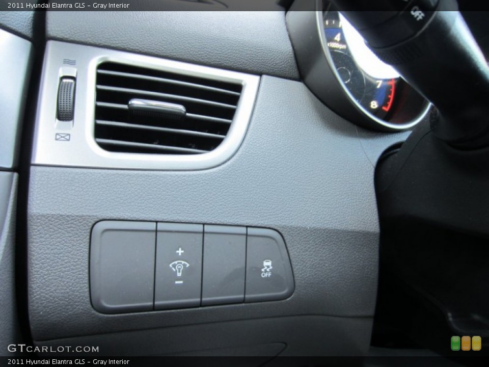 Gray Interior Controls for the 2011 Hyundai Elantra GLS #55036818