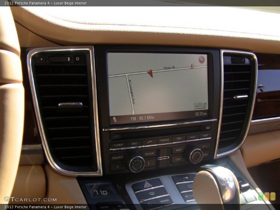 Luxor Beige Interior Navigation for the 2012 Porsche Panamera 4 #55041087