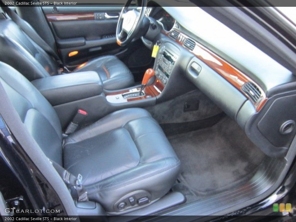 Black Interior Photo for the 2002 Cadillac Seville STS #55060320