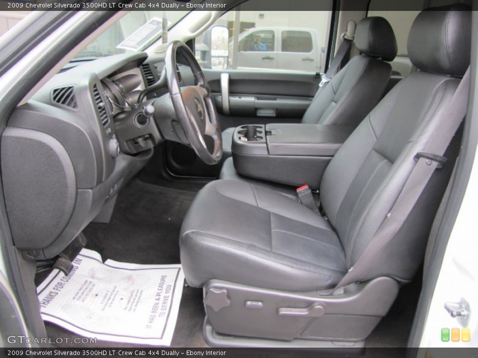 Ebony Interior Photo for the 2009 Chevrolet Silverado 3500HD LT Crew Cab 4x4 Dually #55066428