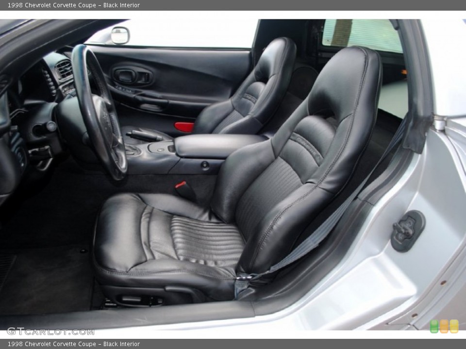 Black Interior Photo for the 1998 Chevrolet Corvette Coupe #55066485