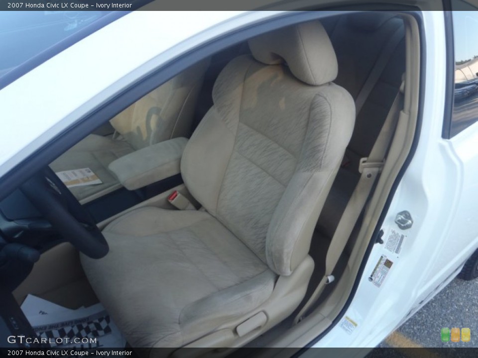 Ivory Interior Photo for the 2007 Honda Civic LX Coupe #55073728