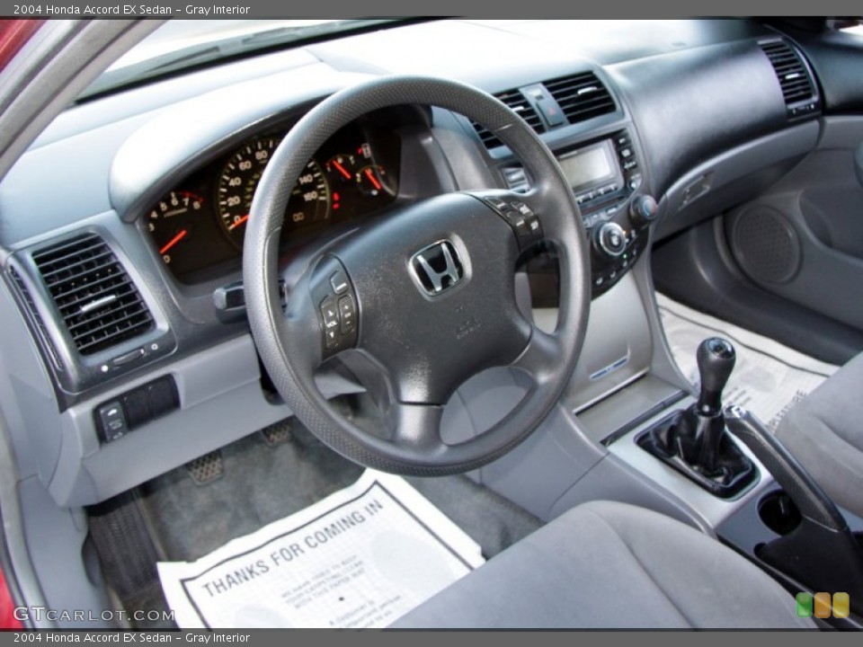 Gray Interior Photo for the 2004 Honda Accord EX Sedan #55075513
