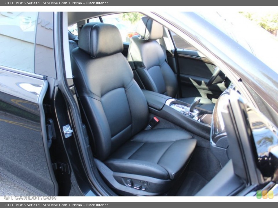Black Interior Photo for the 2011 BMW 5 Series 535i xDrive Gran Turismo #55078183