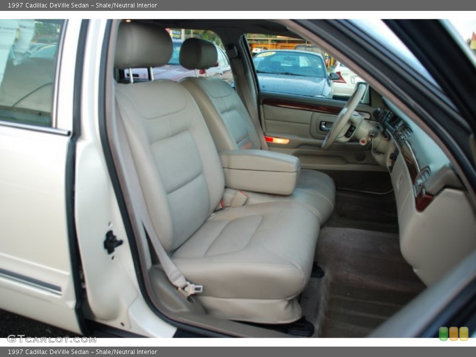 Shale/Neutral Interior Photo for the 1997 Cadillac DeVille Sedan #55082047