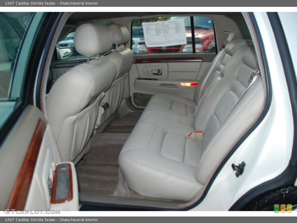 Shale/Neutral Interior Photo for the 1997 Cadillac DeVille Sedan #55082092