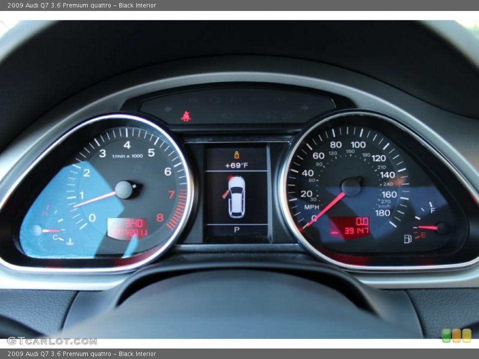 Black Interior Gauges for the 2009 Audi Q7 3.6 Premium quattro #55082557