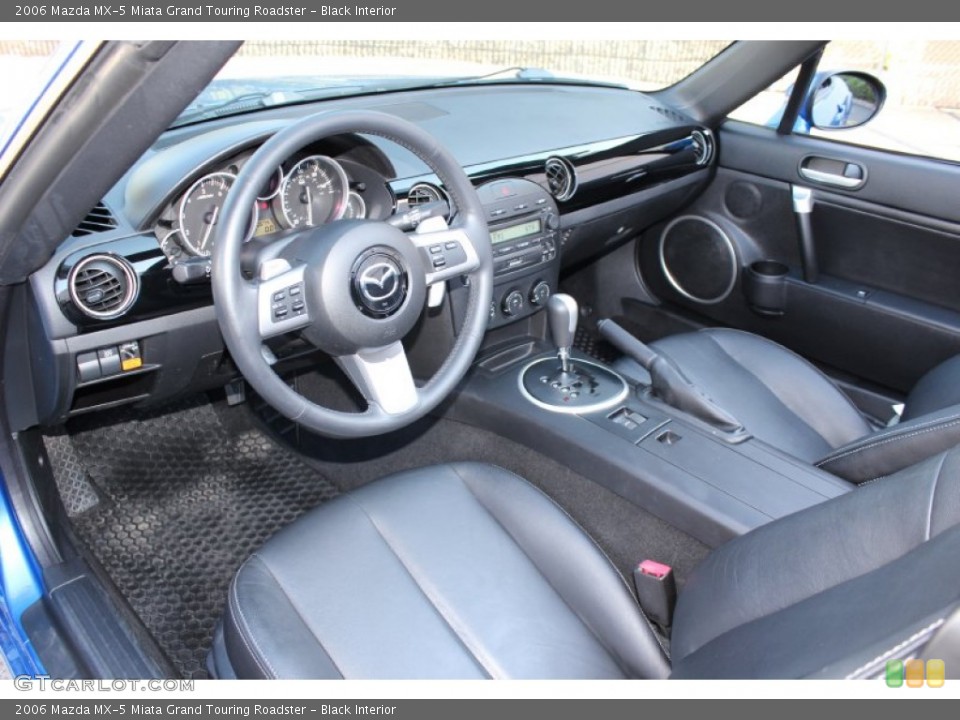 Black Interior Photo for the 2006 Mazda MX-5 Miata Grand Touring Roadster #55084862