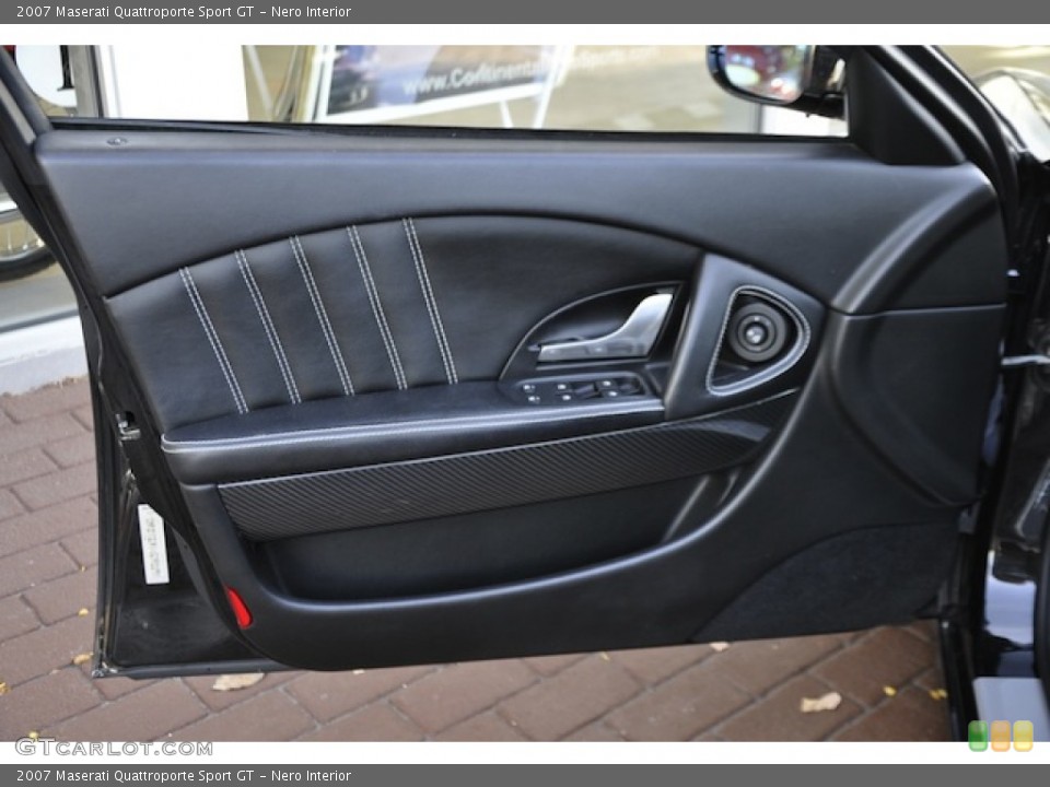 Nero Interior Door Panel for the 2007 Maserati Quattroporte Sport GT #55096033