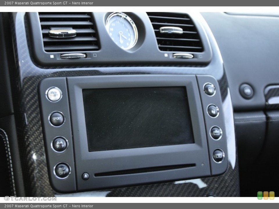 Nero Interior Controls for the 2007 Maserati Quattroporte Sport GT #55096083