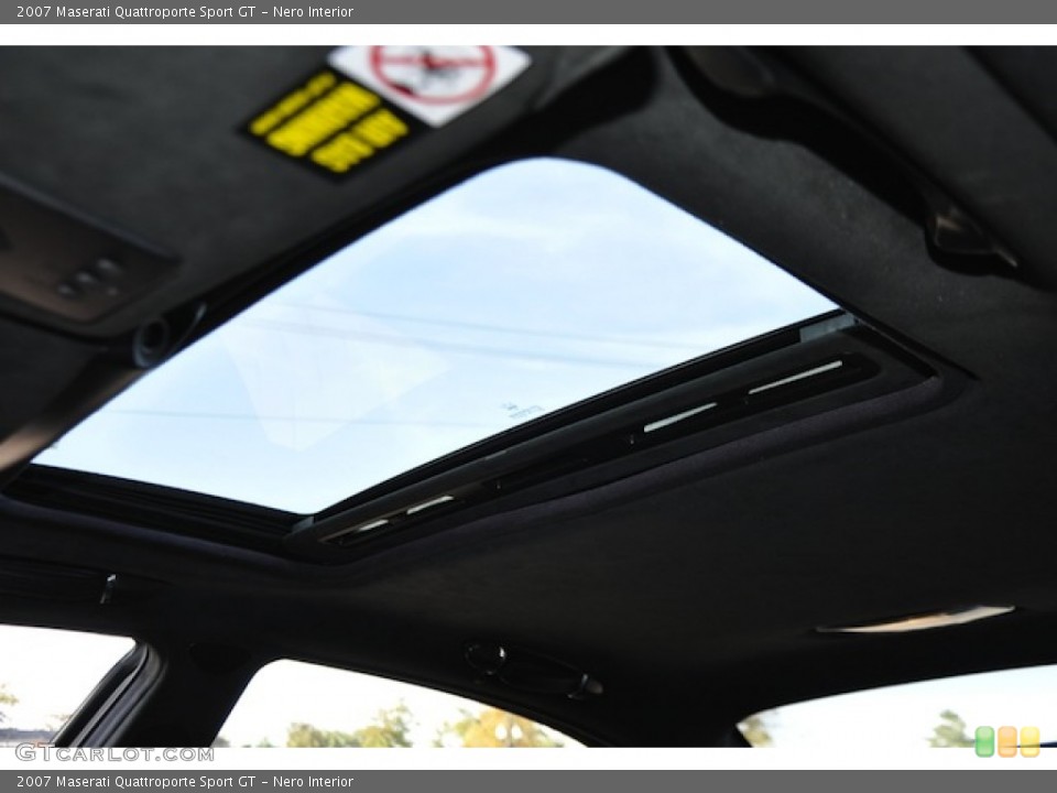Nero Interior Sunroof for the 2007 Maserati Quattroporte Sport GT #55096102