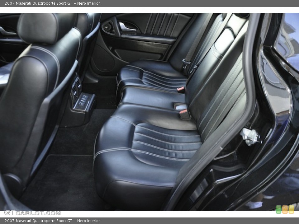 Nero Interior Photo for the 2007 Maserati Quattroporte Sport GT #55096114