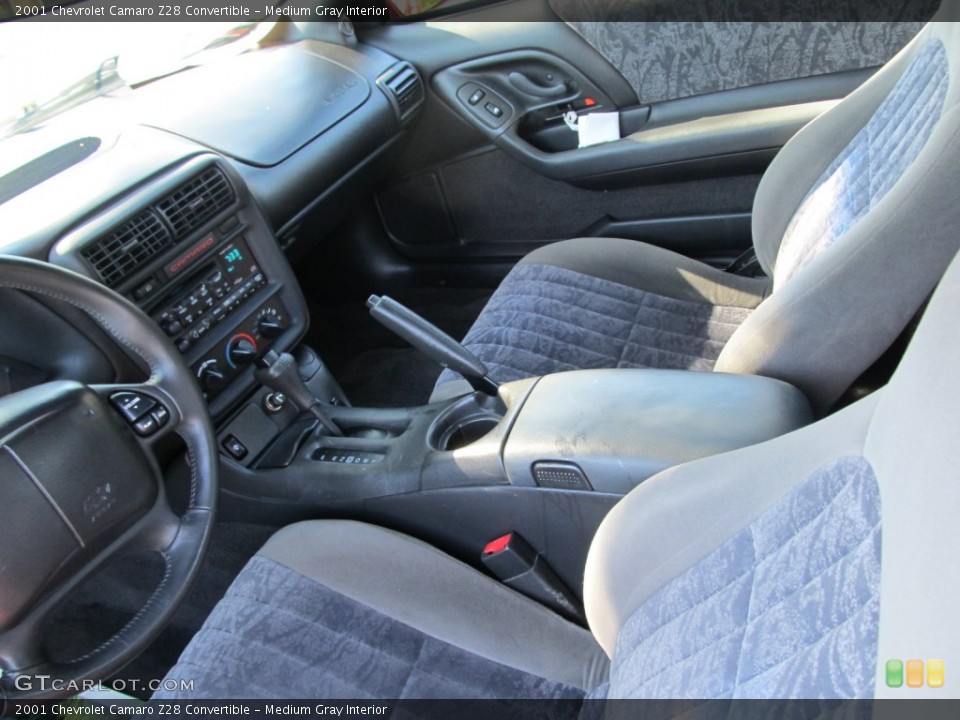 Medium Gray Interior Photo for the 2001 Chevrolet Camaro Z28 Convertible #55098685