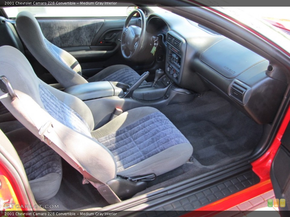 Medium Gray Interior Photo for the 2001 Chevrolet Camaro Z28 Convertible #55098787
