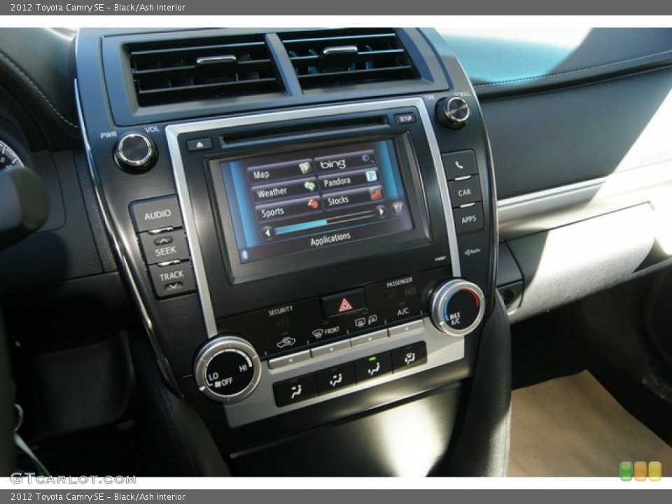 Black/Ash Interior Controls for the 2012 Toyota Camry SE #55099555