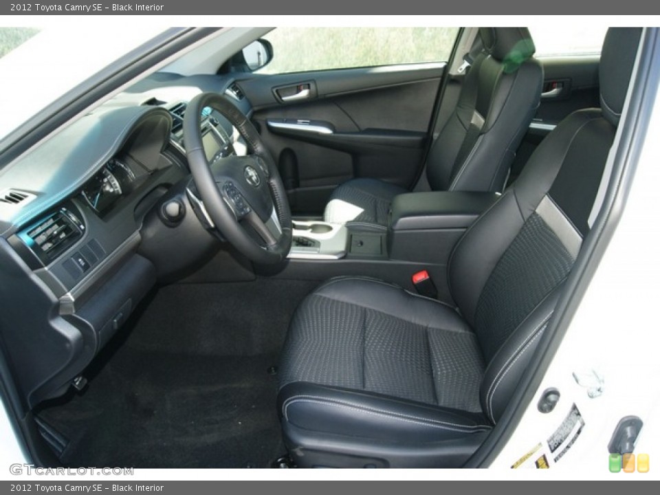 Black Interior Photo for the 2012 Toyota Camry SE #55099597