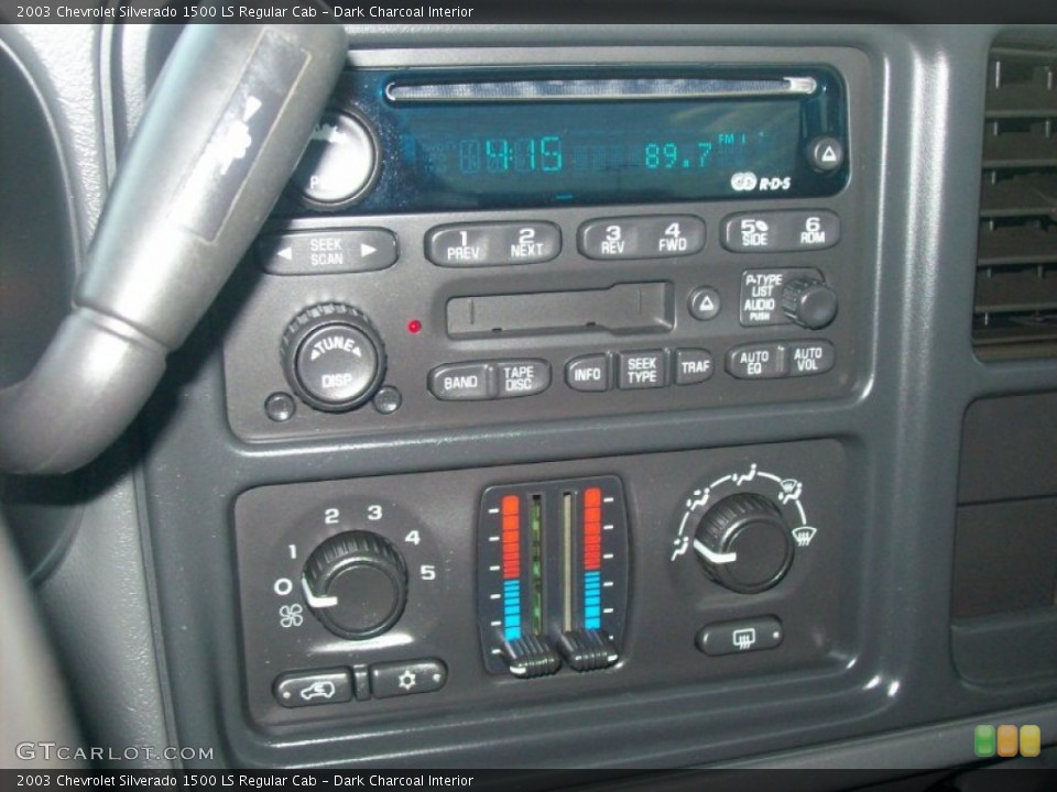 Dark Charcoal Interior Audio System for the 2003 Chevrolet Silverado 1500 LS Regular Cab #55108422