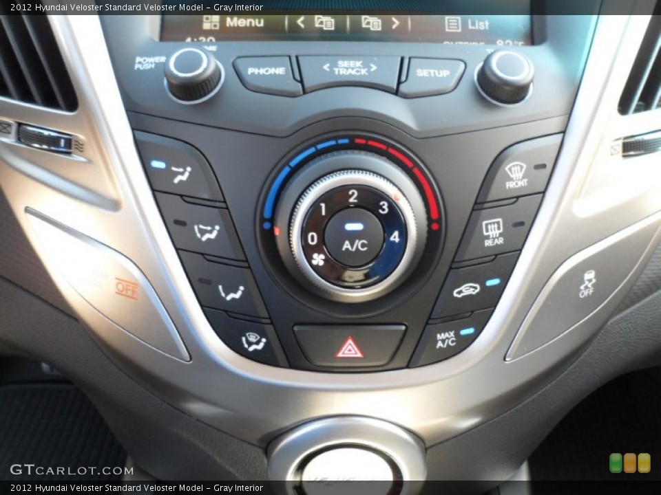 Gray Interior Controls for the 2012 Hyundai Veloster  #55110081