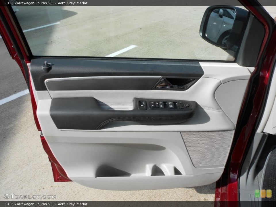 Aero Gray Interior Door Panel for the 2012 Volkswagen Routan SEL #55110486