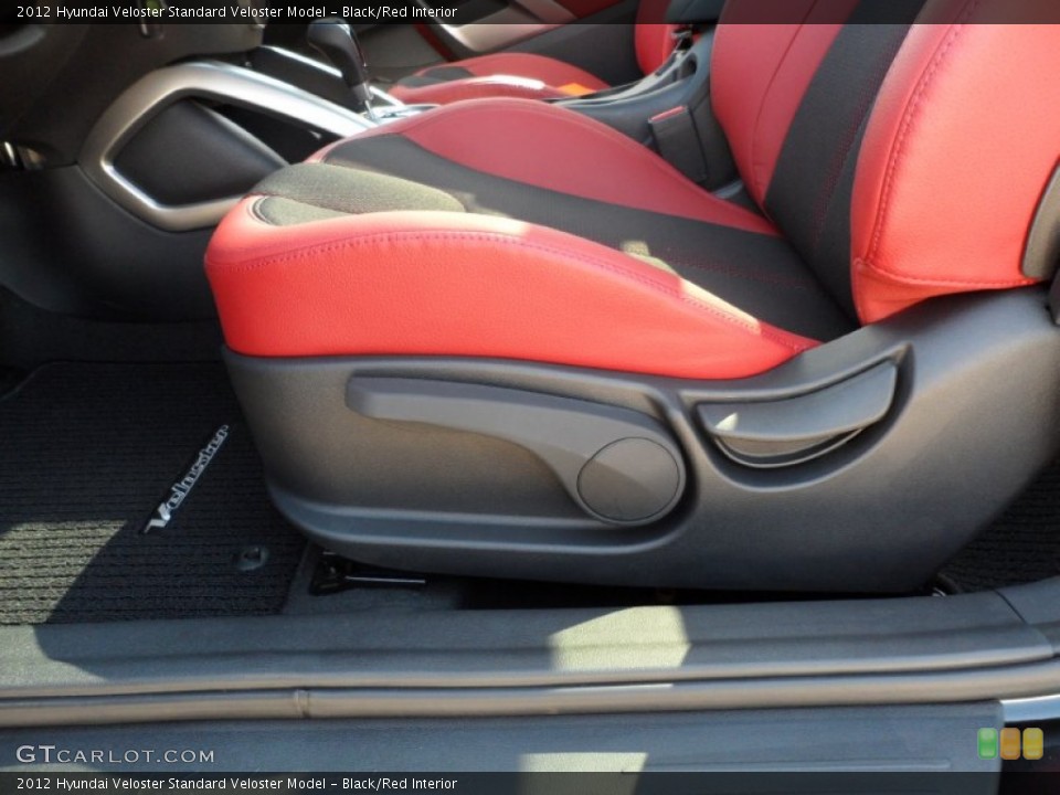 Black/Red Interior Photo for the 2012 Hyundai Veloster  #55110648