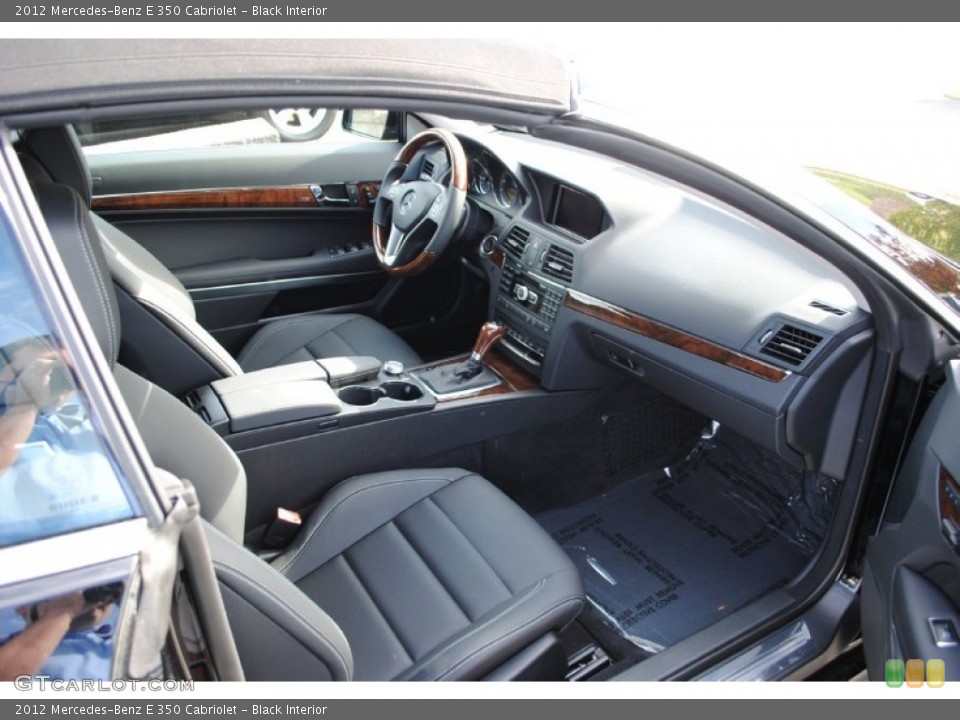 Black Interior Photo for the 2012 Mercedes-Benz E 350 Cabriolet #55114461