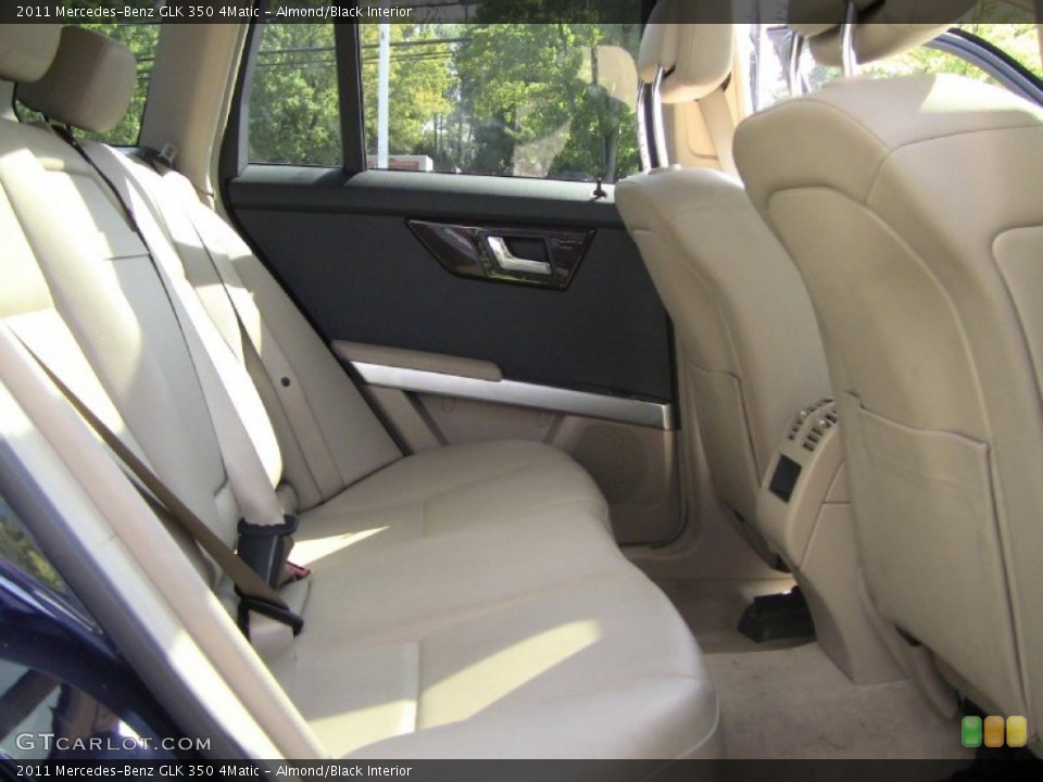 Almond/Black Interior Photo for the 2011 Mercedes-Benz GLK 350 4Matic #55117989