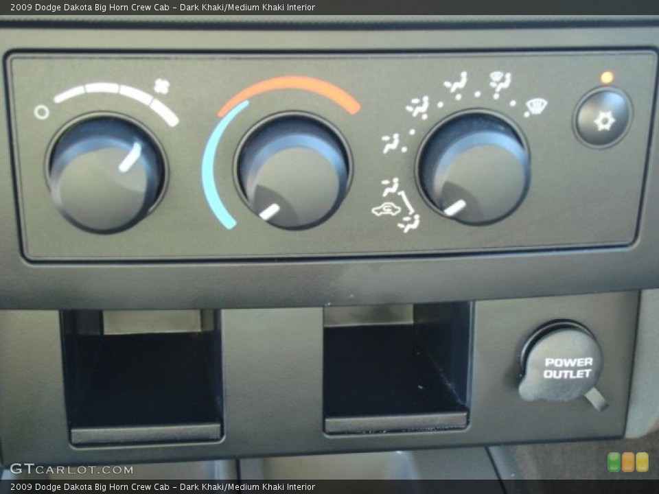 Dark Khaki/Medium Khaki Interior Controls for the 2009 Dodge Dakota Big Horn Crew Cab #55132560