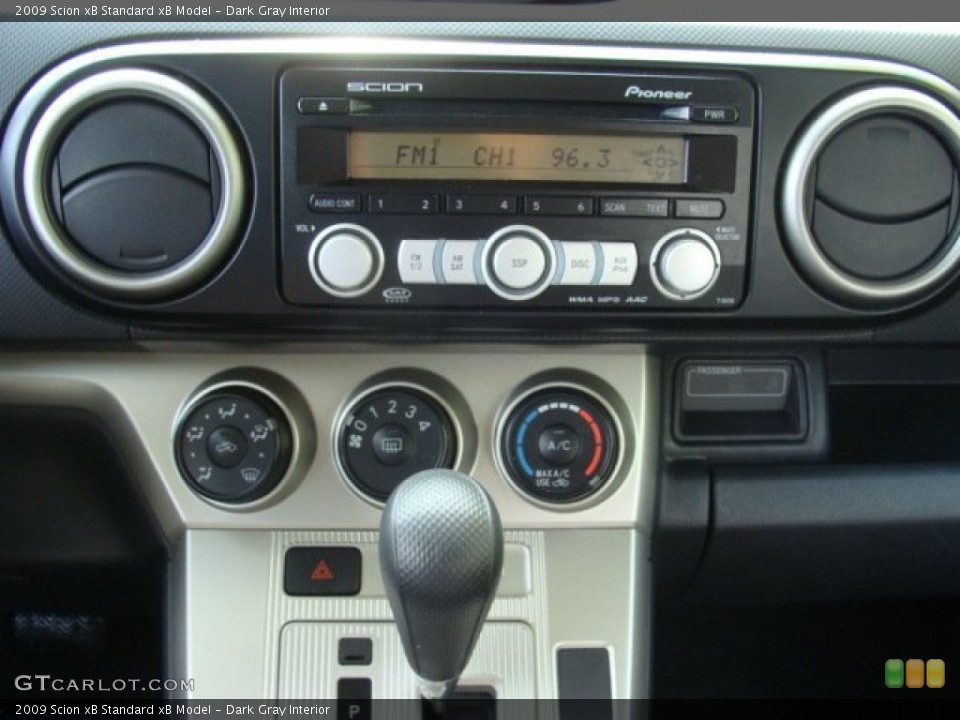 Dark Gray Interior Controls for the 2009 Scion xB  #55139024