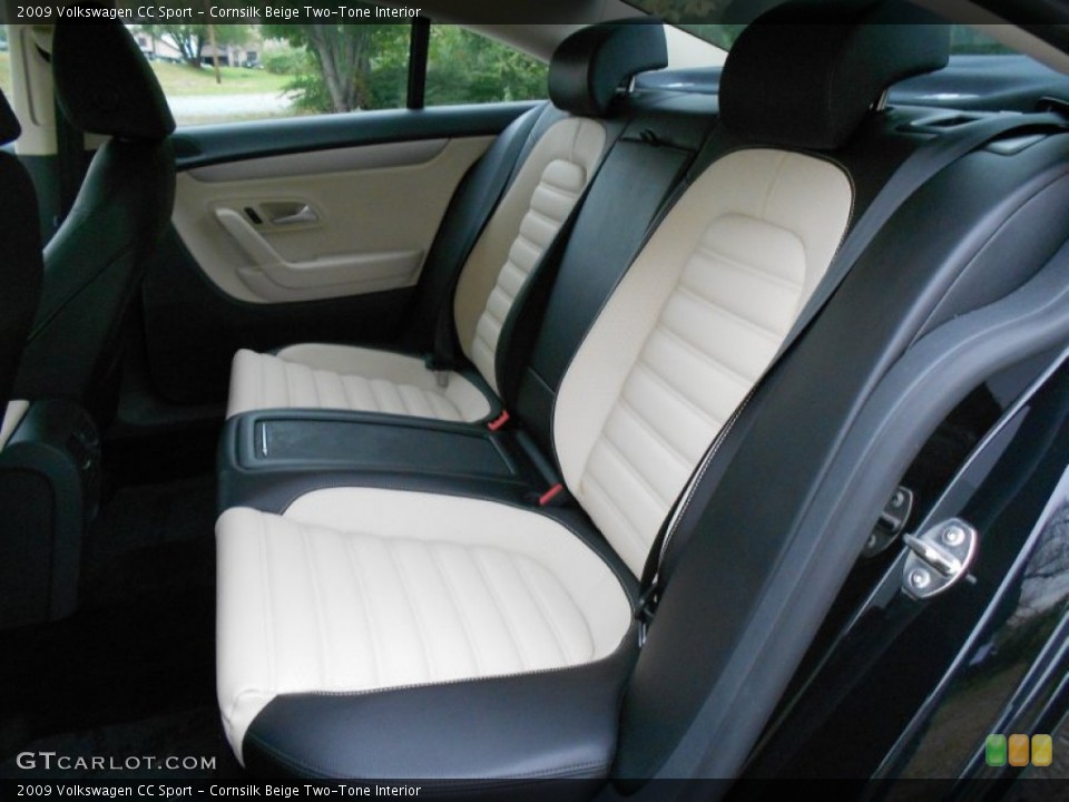 Cornsilk Beige Two-Tone Interior Photo for the 2009 Volkswagen CC Sport #55139246