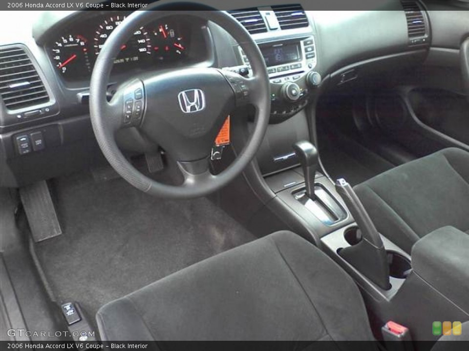 Black Interior Photo for the 2006 Honda Accord LX V6 Coupe #55146983