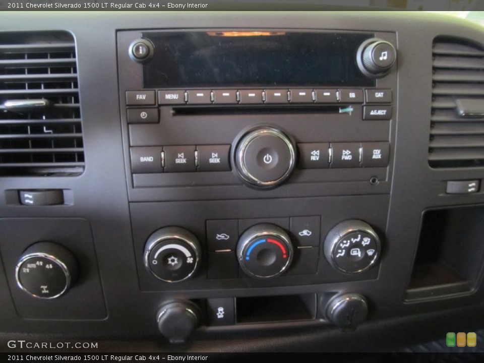 Ebony Interior Controls for the 2011 Chevrolet Silverado 1500 LT Regular Cab 4x4 #55151540
