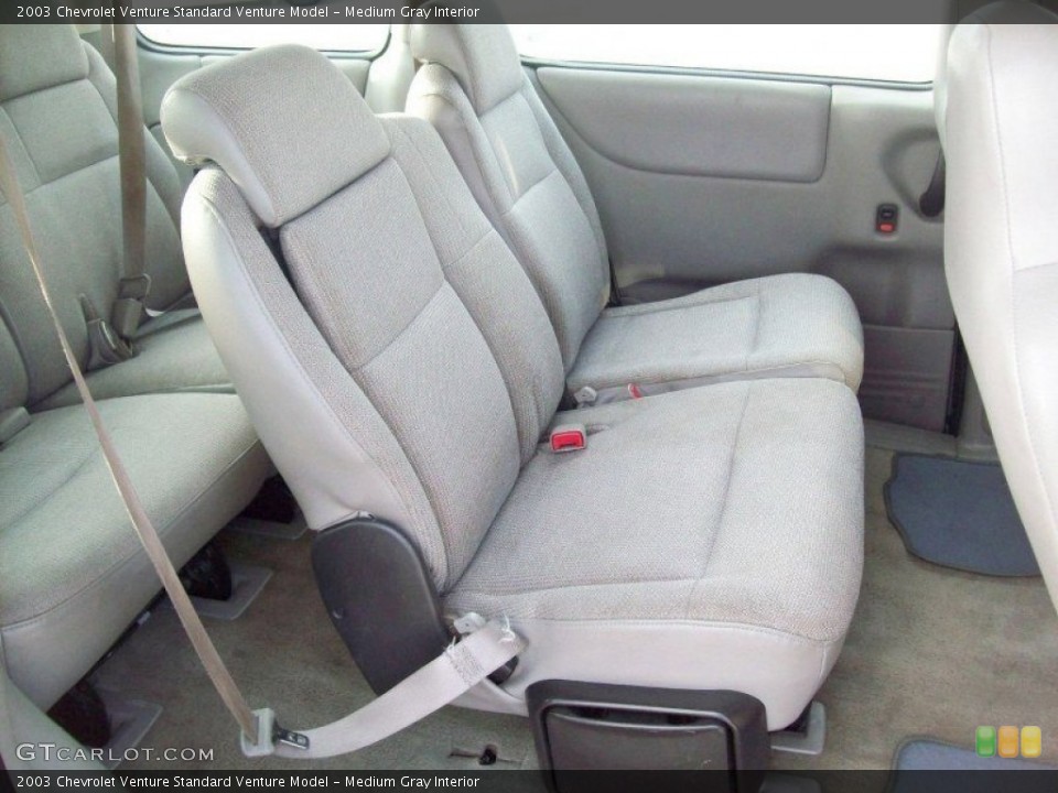 Medium Gray Interior Photo for the 2003 Chevrolet Venture  #55154216