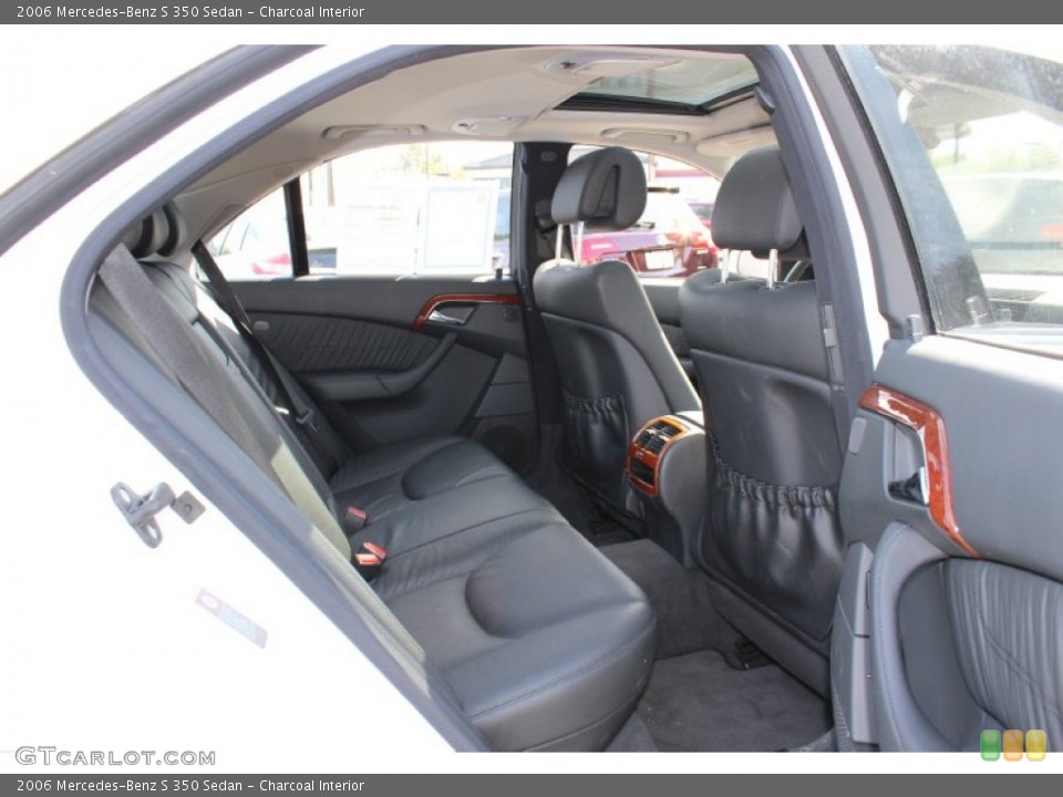 Charcoal Interior Photo for the 2006 Mercedes-Benz S 350 Sedan #55154783