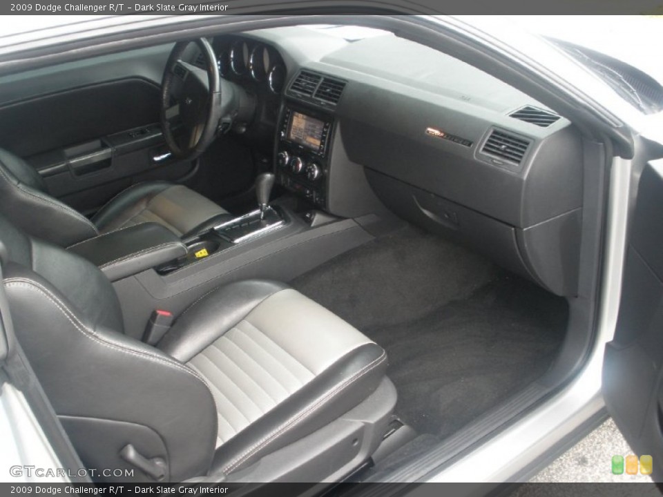 Dark Slate Gray Interior Photo for the 2009 Dodge Challenger R/T #55158917