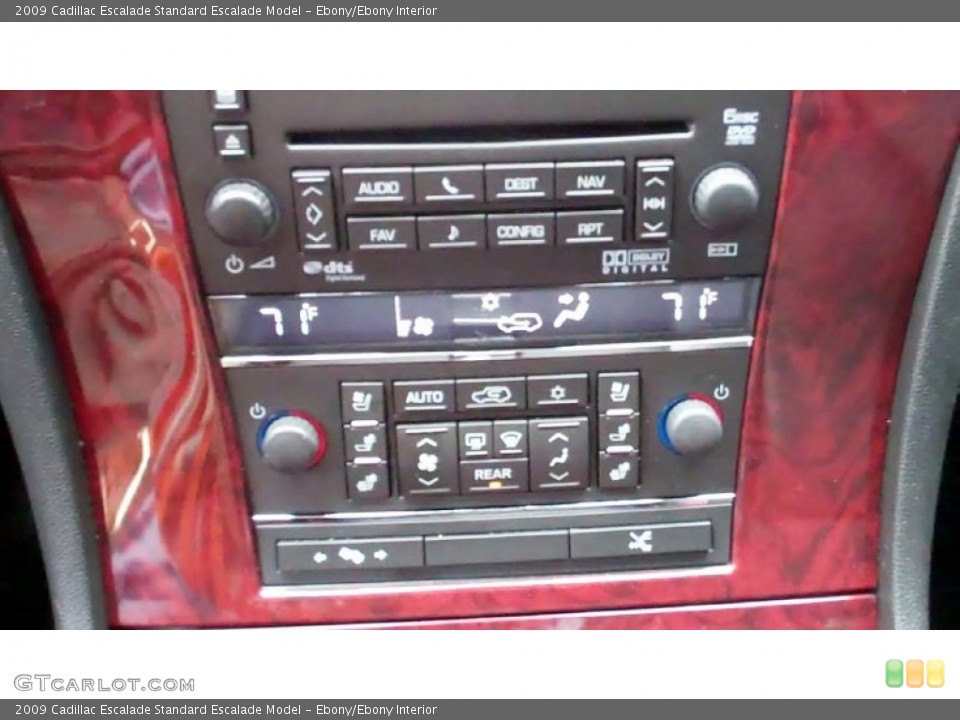 Ebony/Ebony Interior Controls for the 2009 Cadillac Escalade  #55161552