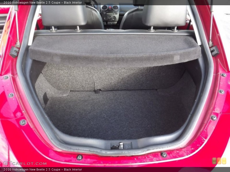 Black Interior Trunk for the 2010 Volkswagen New Beetle 2.5 Coupe #55164846