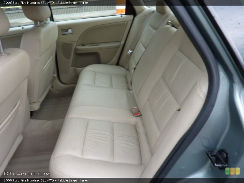 Pebble Beige Interior Photo for the 2006 Ford Five Hundred SEL AWD #55169583