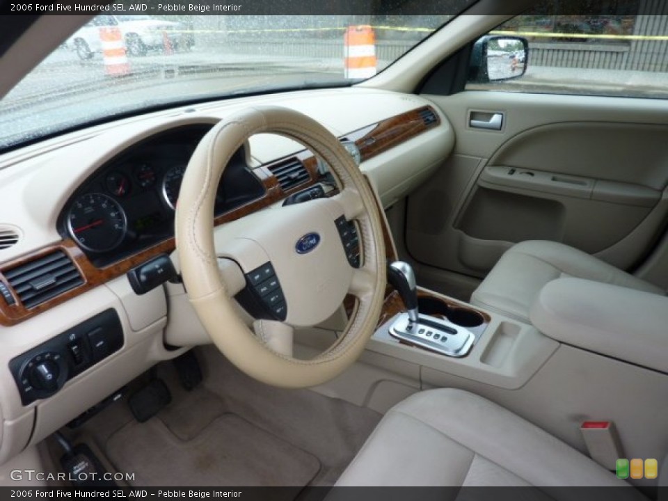 Pebble Beige Interior Photo for the 2006 Ford Five Hundred SEL AWD #55169620