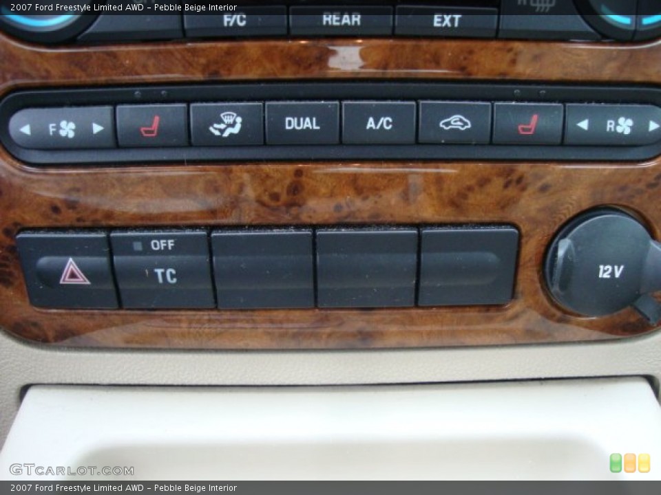 Pebble Beige Interior Controls for the 2007 Ford Freestyle Limited AWD #55173213