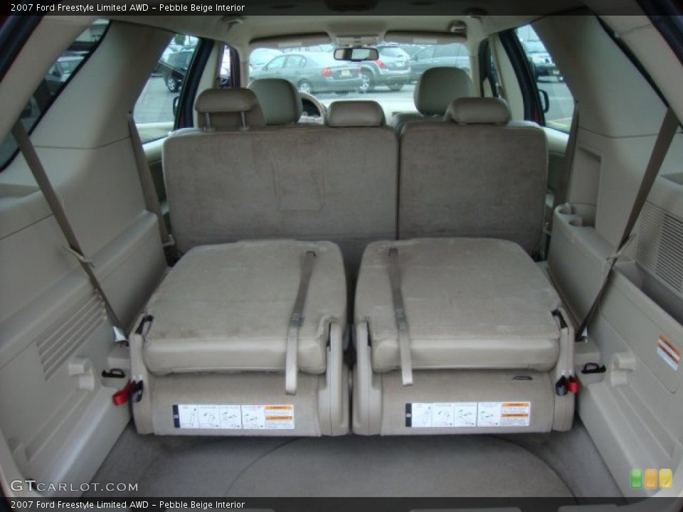 Pebble Beige Interior Trunk for the 2007 Ford Freestyle Limited AWD #55173252