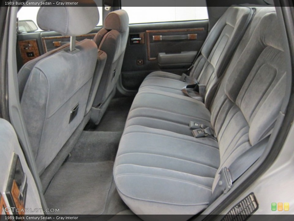Gray Interior Photo for the 1989 Buick Century Sedan #55176627