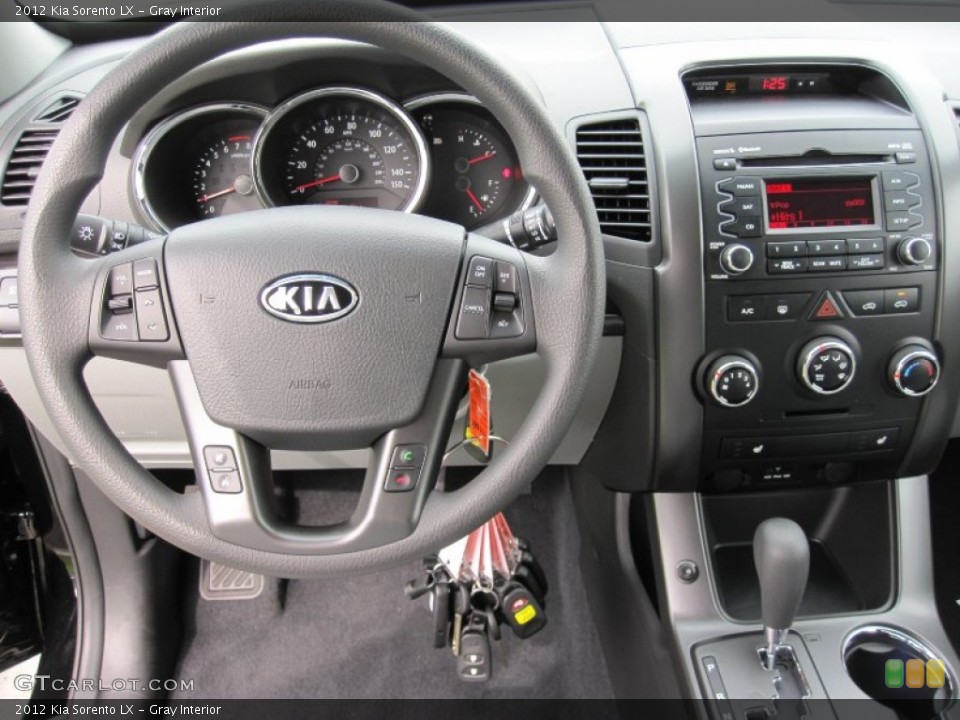 Gray Interior Dashboard for the 2012 Kia Sorento LX #55182474