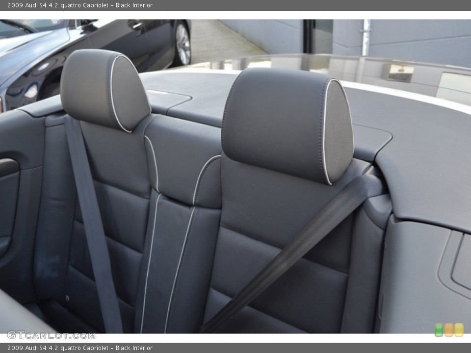 Black Interior Photo for the 2009 Audi S4 4.2 quattro Cabriolet #55187751