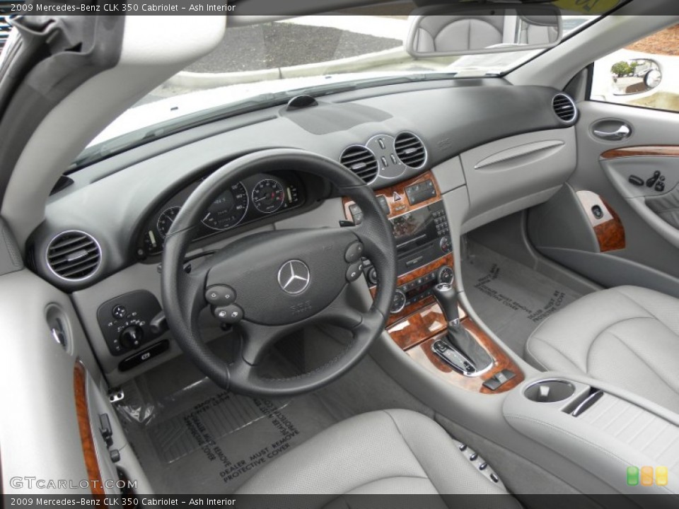 Ash Interior Photo for the 2009 Mercedes-Benz CLK 350 Cabriolet #55189576