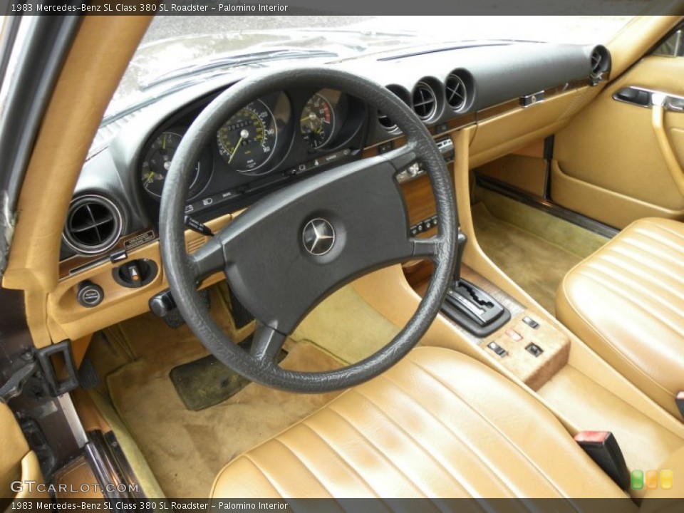 Palomino Interior Photo for the 1983 Mercedes-Benz SL Class 380 SL Roadster #55190250