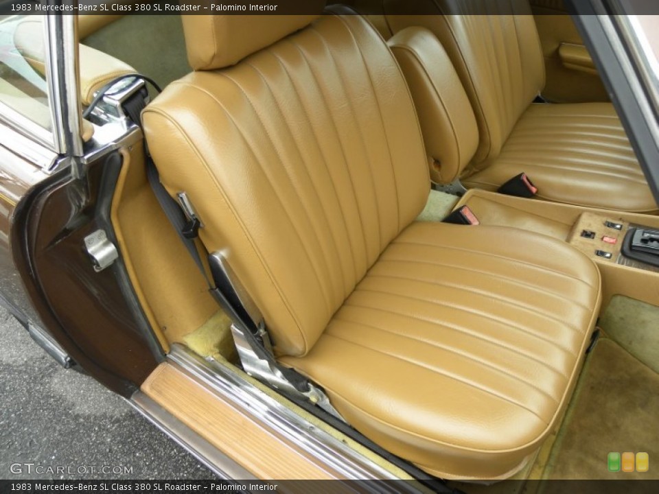 Palomino Interior Photo for the 1983 Mercedes-Benz SL Class 380 SL Roadster #55190288