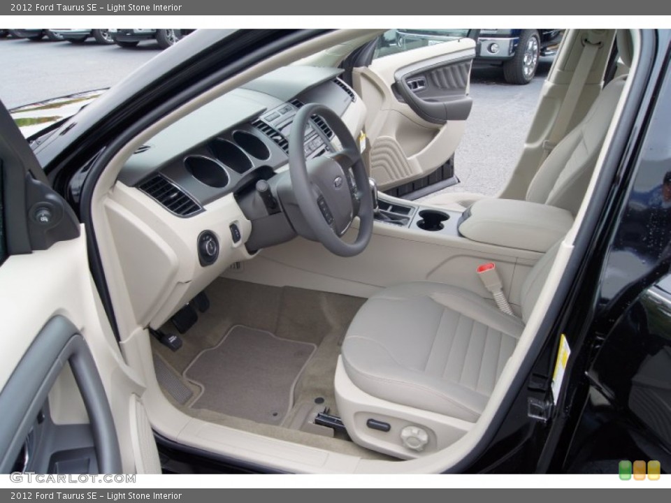 Light Stone Interior Photo for the 2012 Ford Taurus SE #55192733